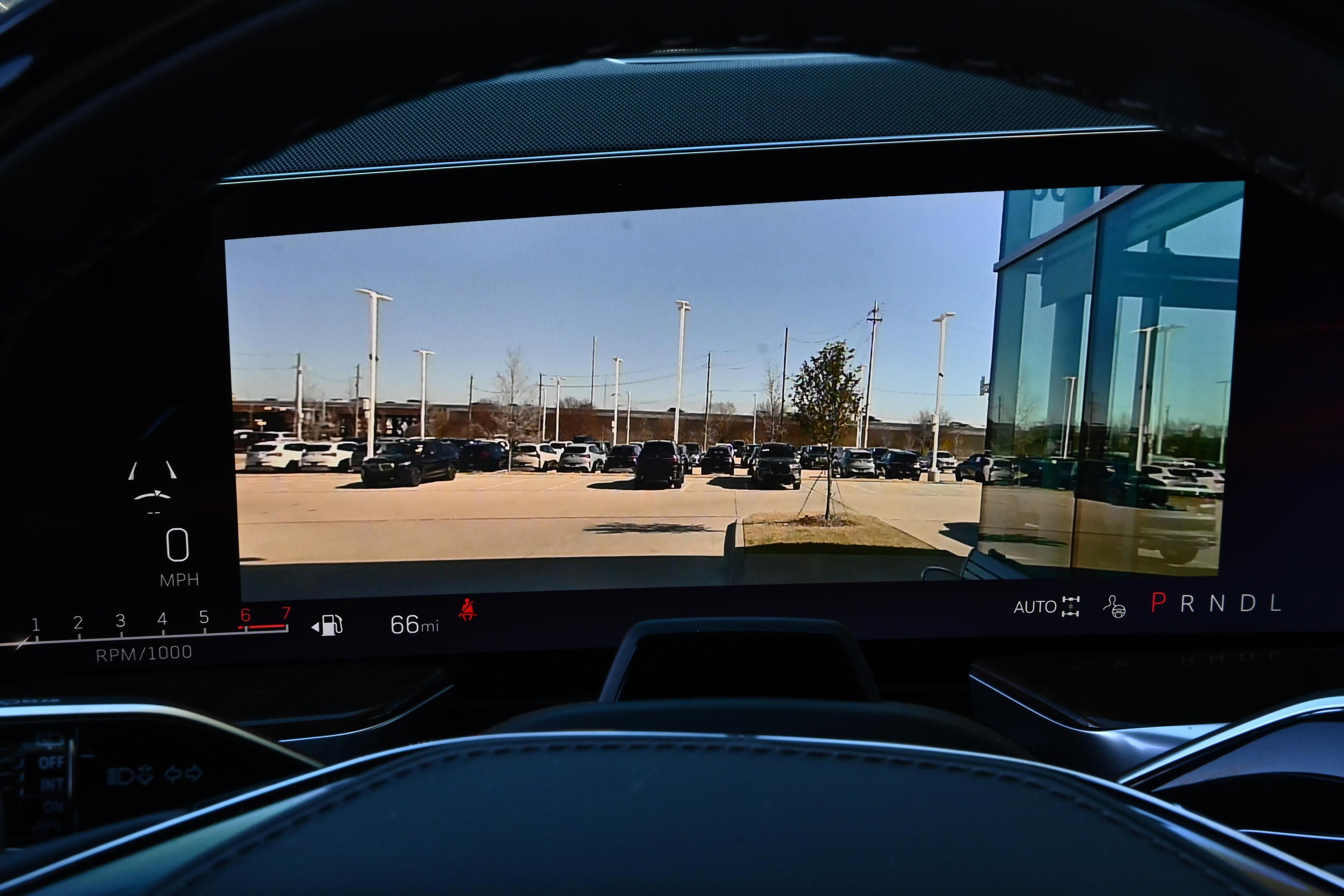 Used 2025 Cadillac Escalade Sport Platinum image 16