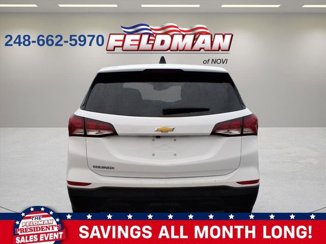 Used 2024 Chevrolet Equinox LS w/ LS Convenience Package image 4