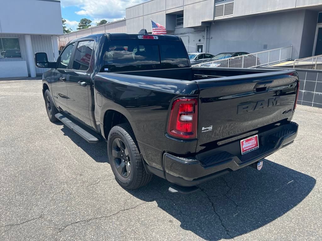 New 2025 RAM 1500 Tradesman w/ Night Edition AWD/4WD image 8