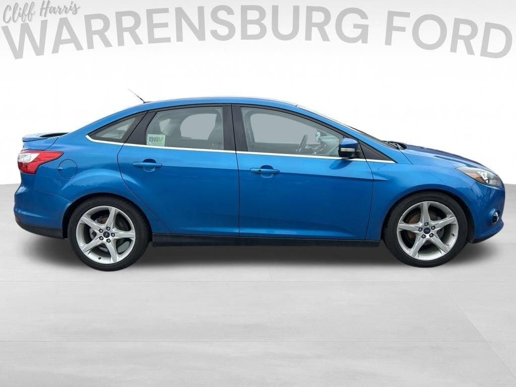 Used 2013 Ford Focus Titanium w/ Titanium Handling Pkg FWD image 8