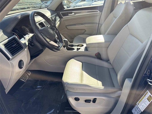 Used 2021 Volkswagen Atlas SE w/ Panoramic Sunroof Package image 11