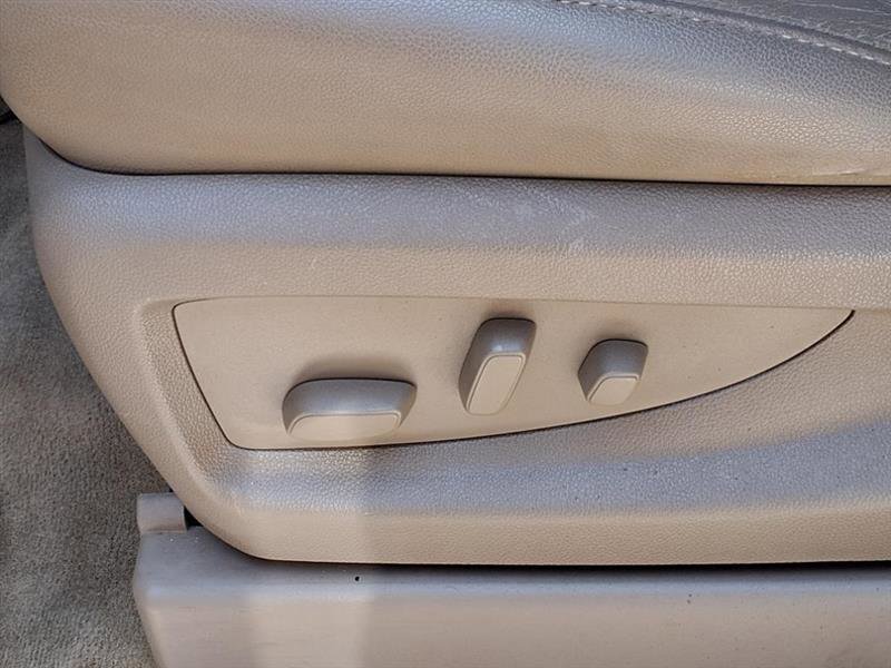 Used 2018 Chevrolet Tahoe Premier image 19