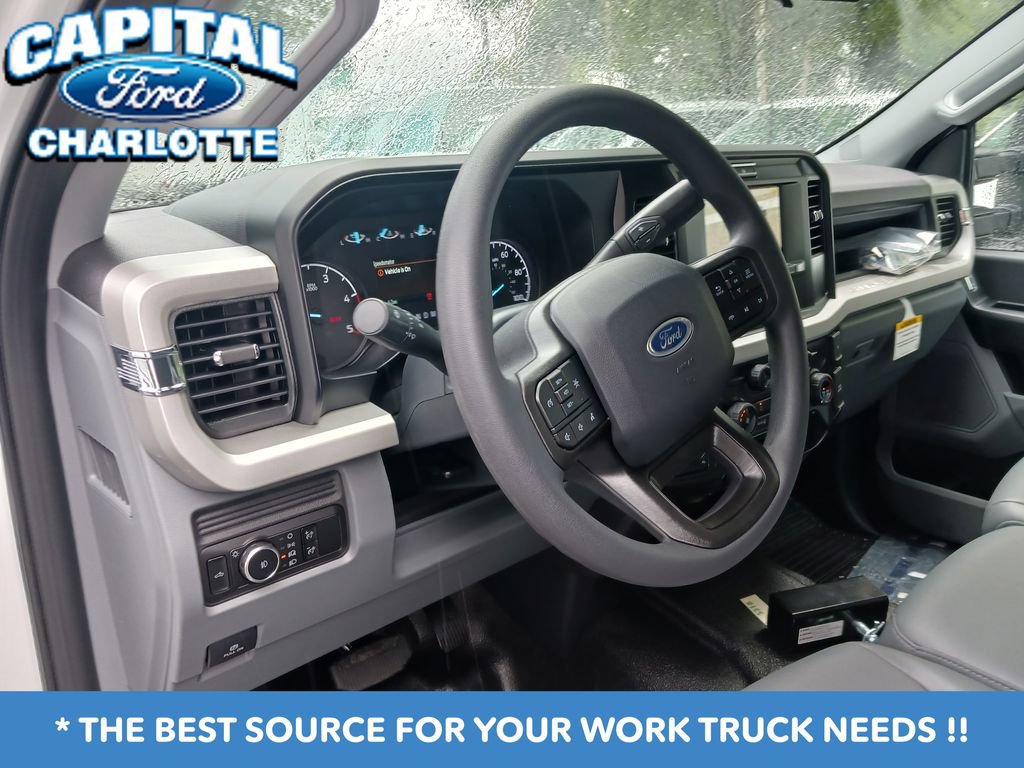 New 2026 Ford F550 4x4 Crew Cab image 15