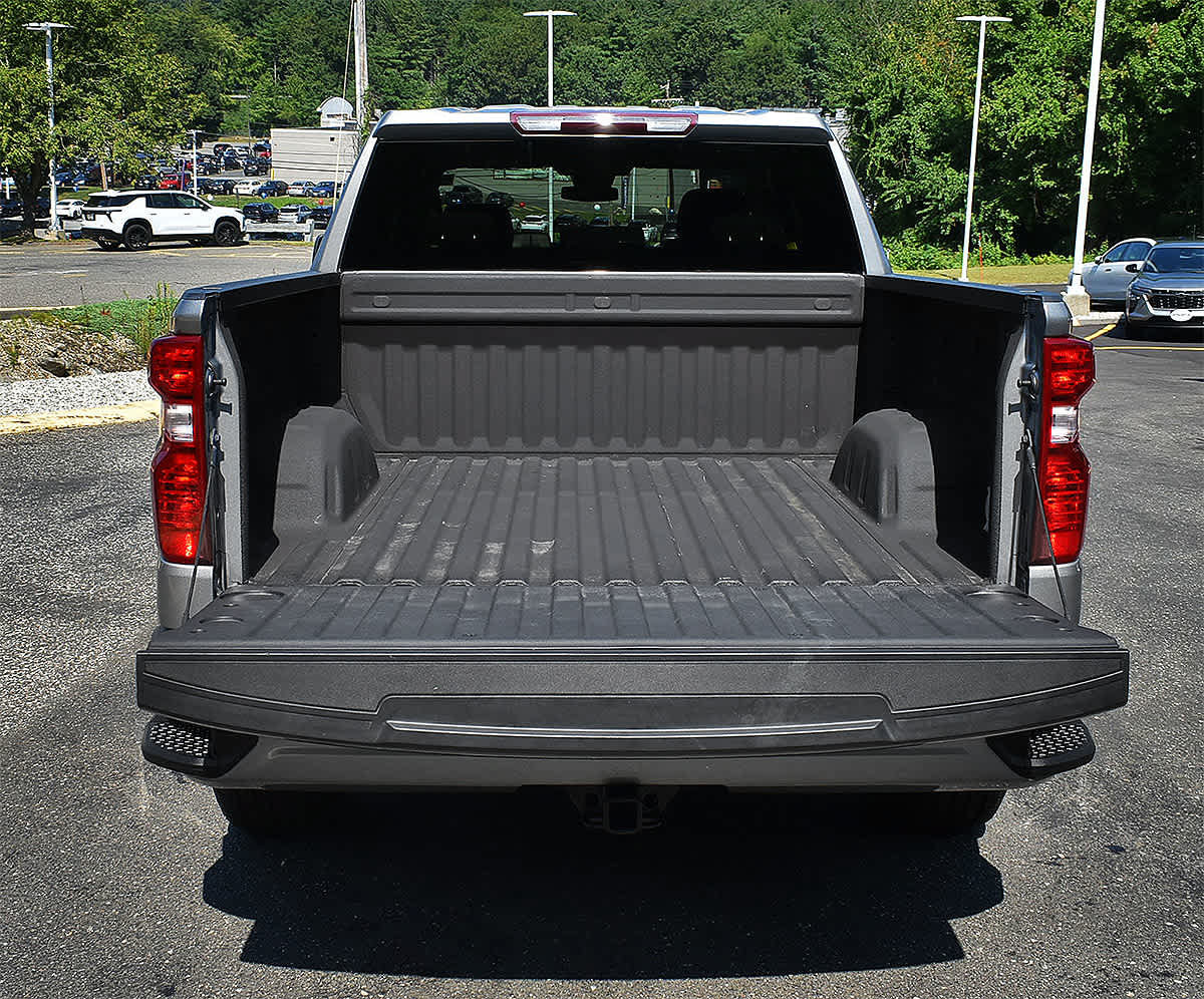 Used 2023 Chevrolet Silverado 1500 Custom AWD/4WD image 8
