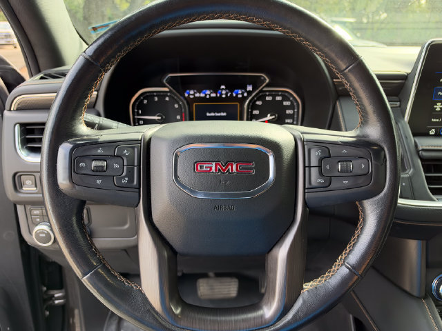 Used 2021 GMC Yukon AT4 w/ Technology Package AWD/4WD image 10