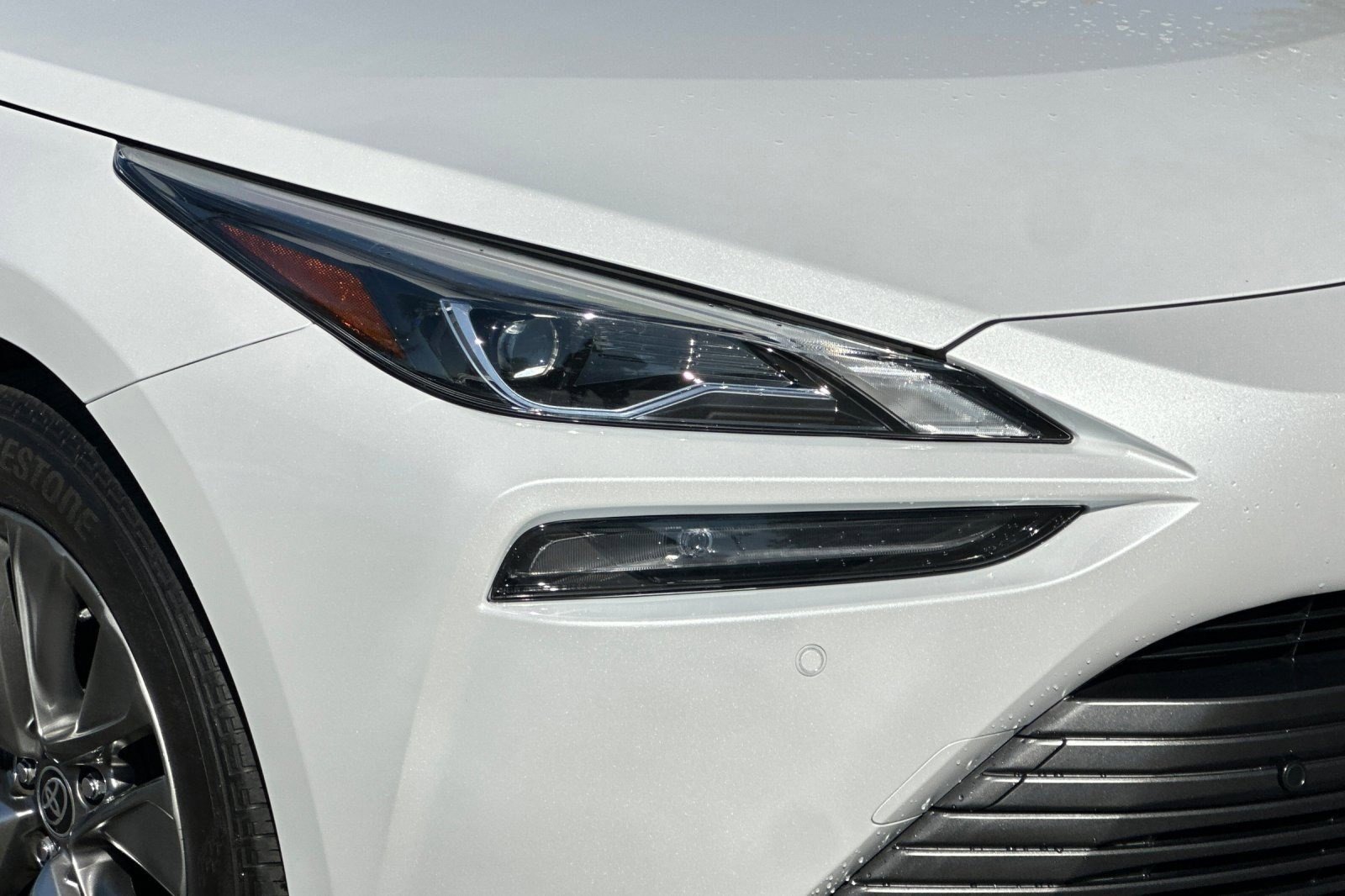 Used 2021 Toyota Mirai XLE w/ Advanced Technology Package image 11