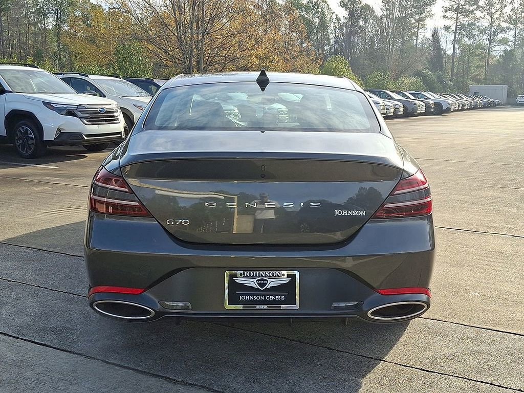 Used 2025 Genesis G70 2.5T image 23