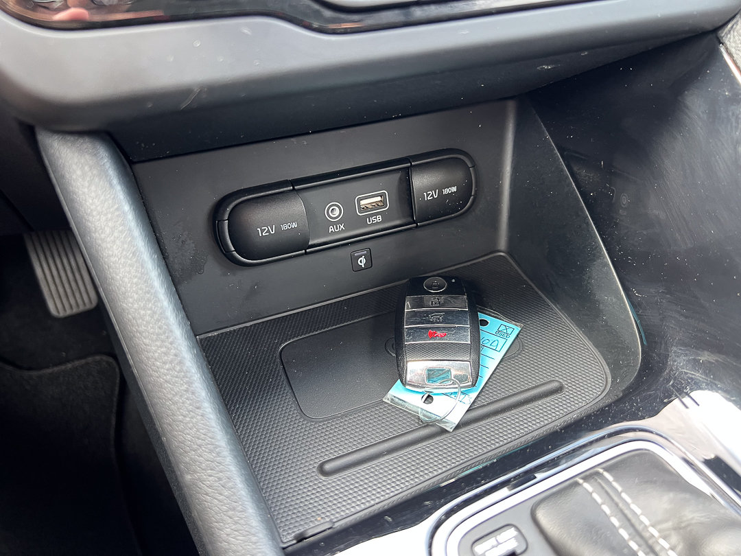 Used 2019 Kia Niro EX w/ Option Group 040 FWD image 22