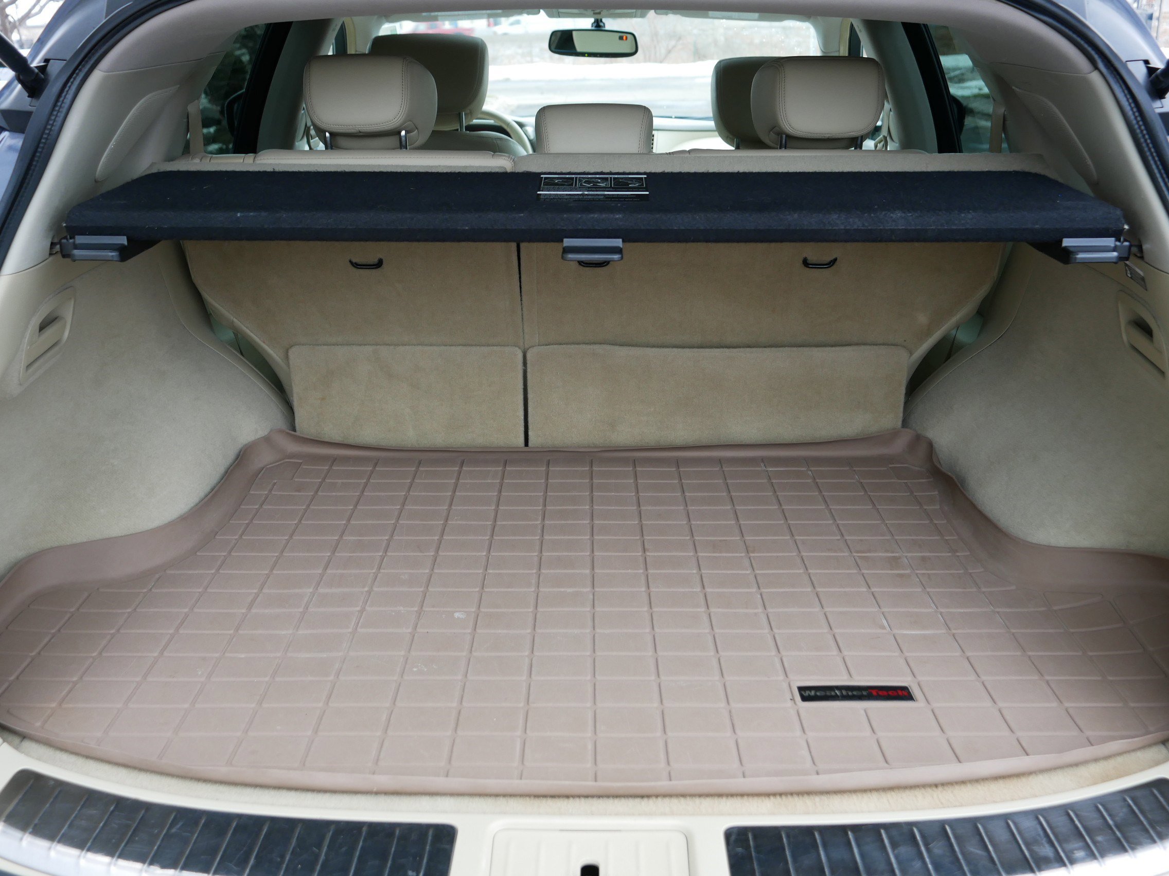 Used 2009 INFINITI FX35 AWD w/ Deluxe Touring Pkg image 18