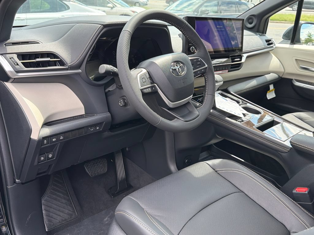 New 2026 Toyota Sienna Limited AWD/4WD image 21