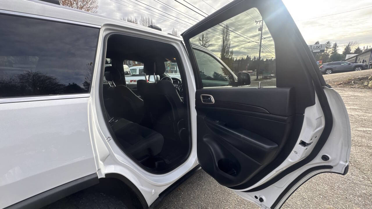 Used 2014 Jeep Grand Cherokee Laredo w/ Quick Order Package 23E image 19