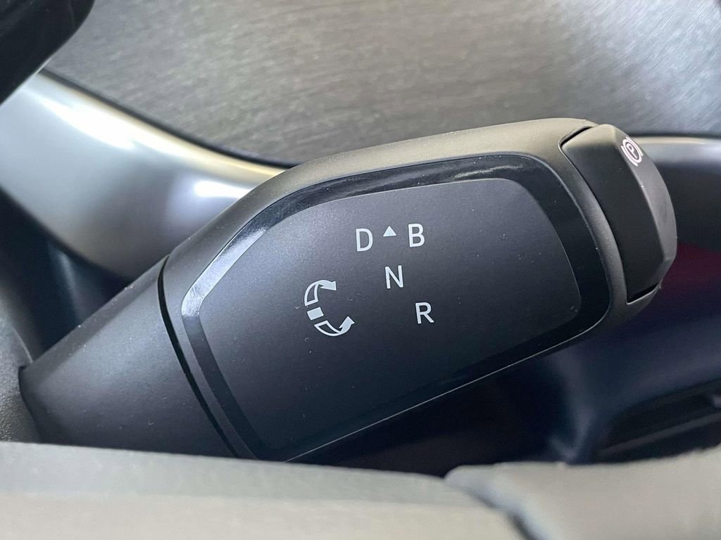 New 2025 Volkswagen ID. Buzz Pro S RWD image 30