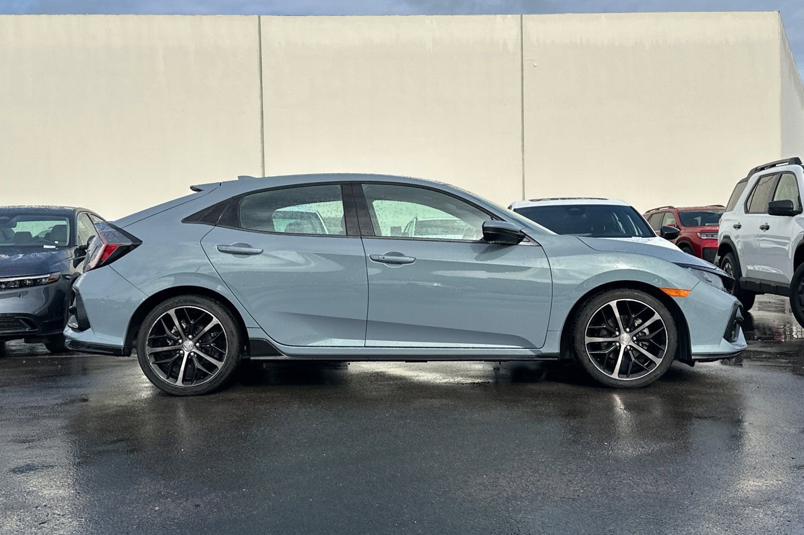 Used 2021 Honda Civic Sport image 2