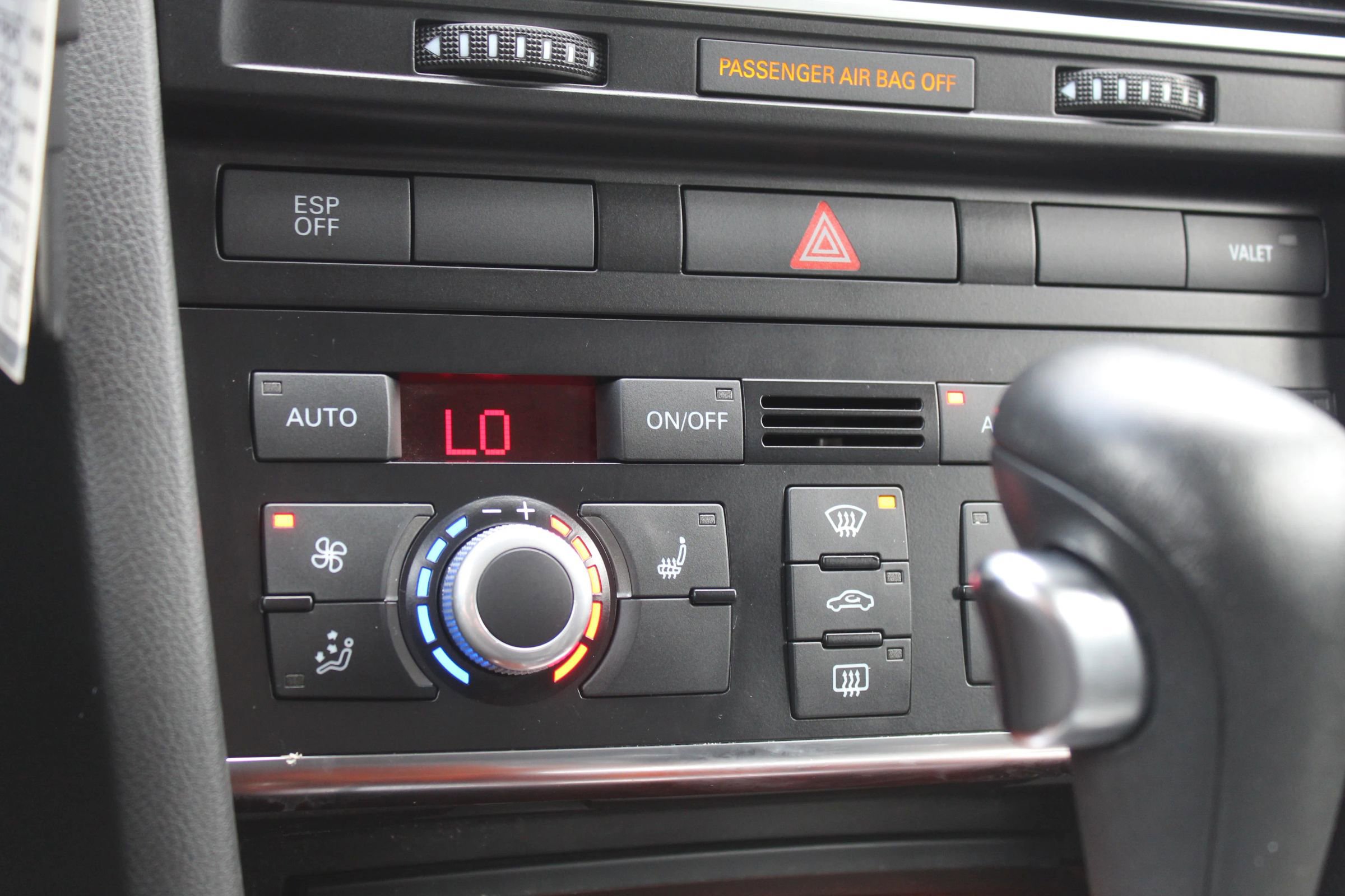 Used 2011 Audi A6 3.0T Premium Plus image 31