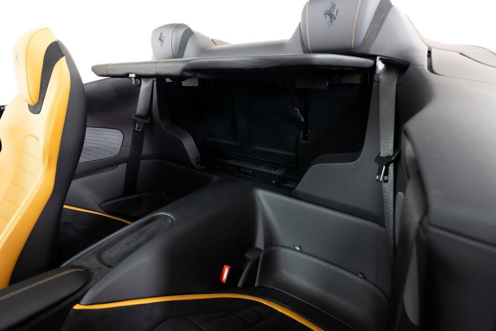Certified 2025 Ferrari Roma Spider image 42