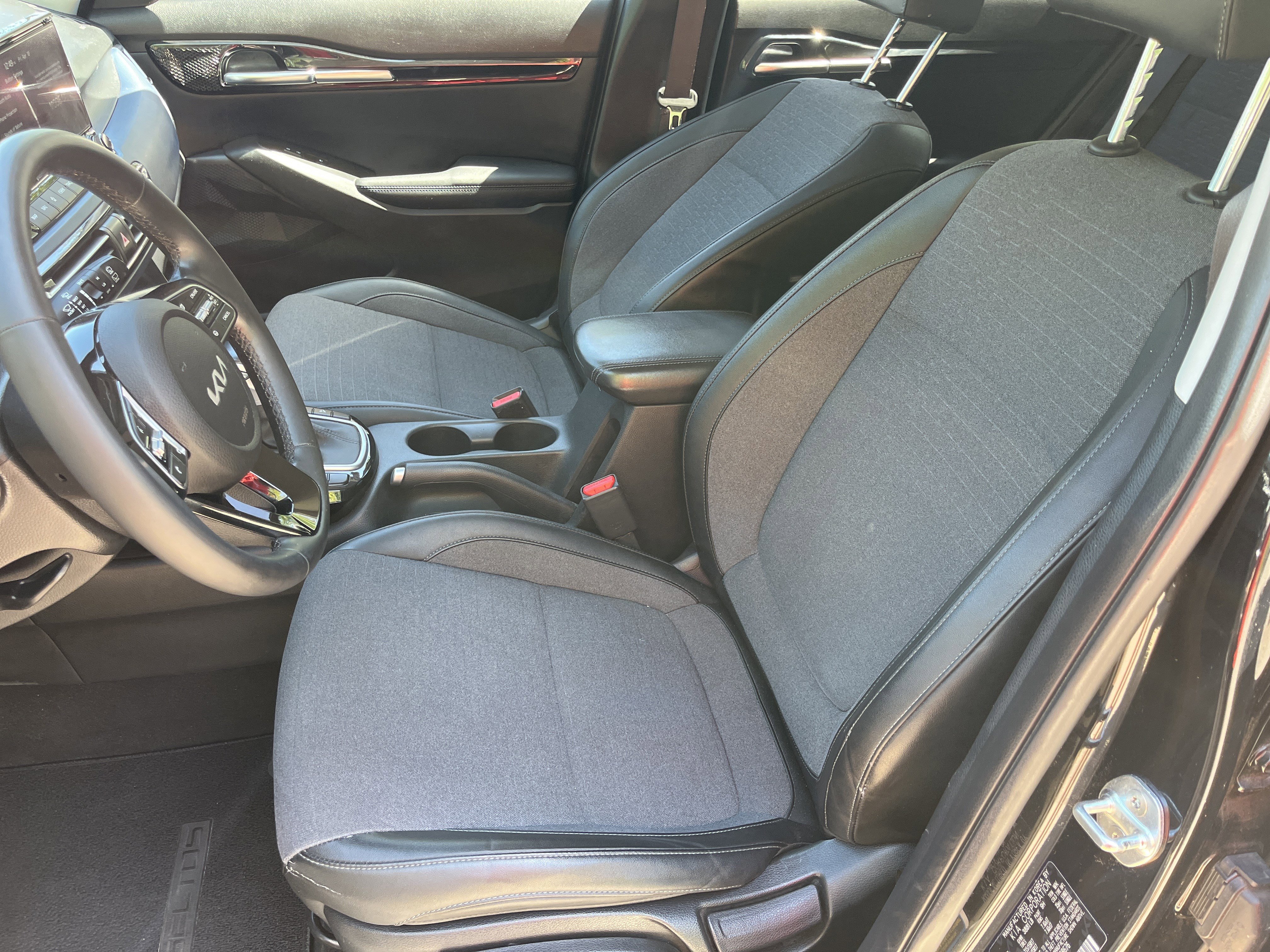 Used 2022 Kia Seltos S image 16