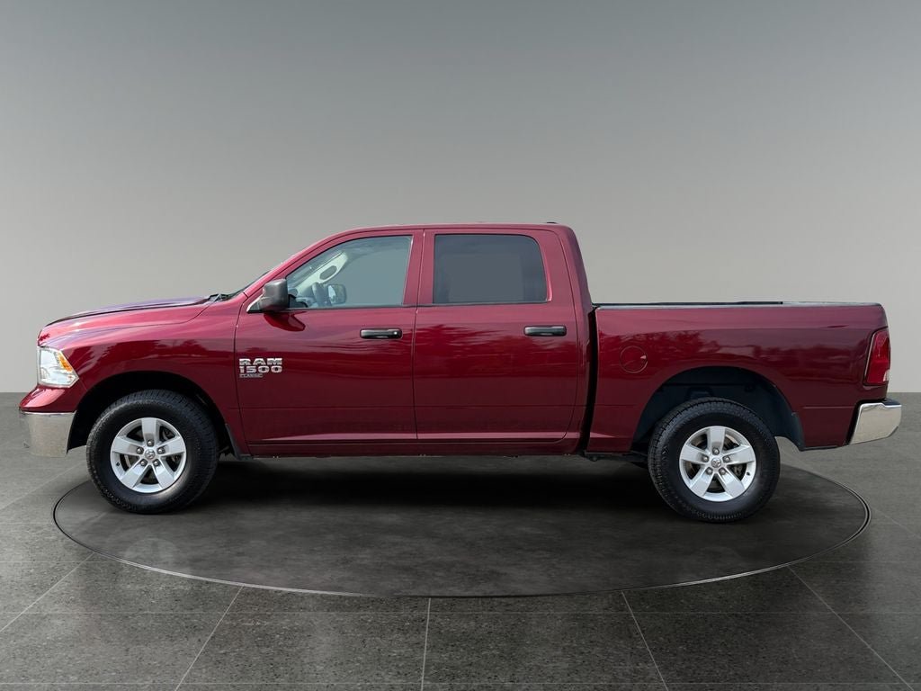 Used 2022 RAM 1500 Classic SLT AWD/4WD image 5