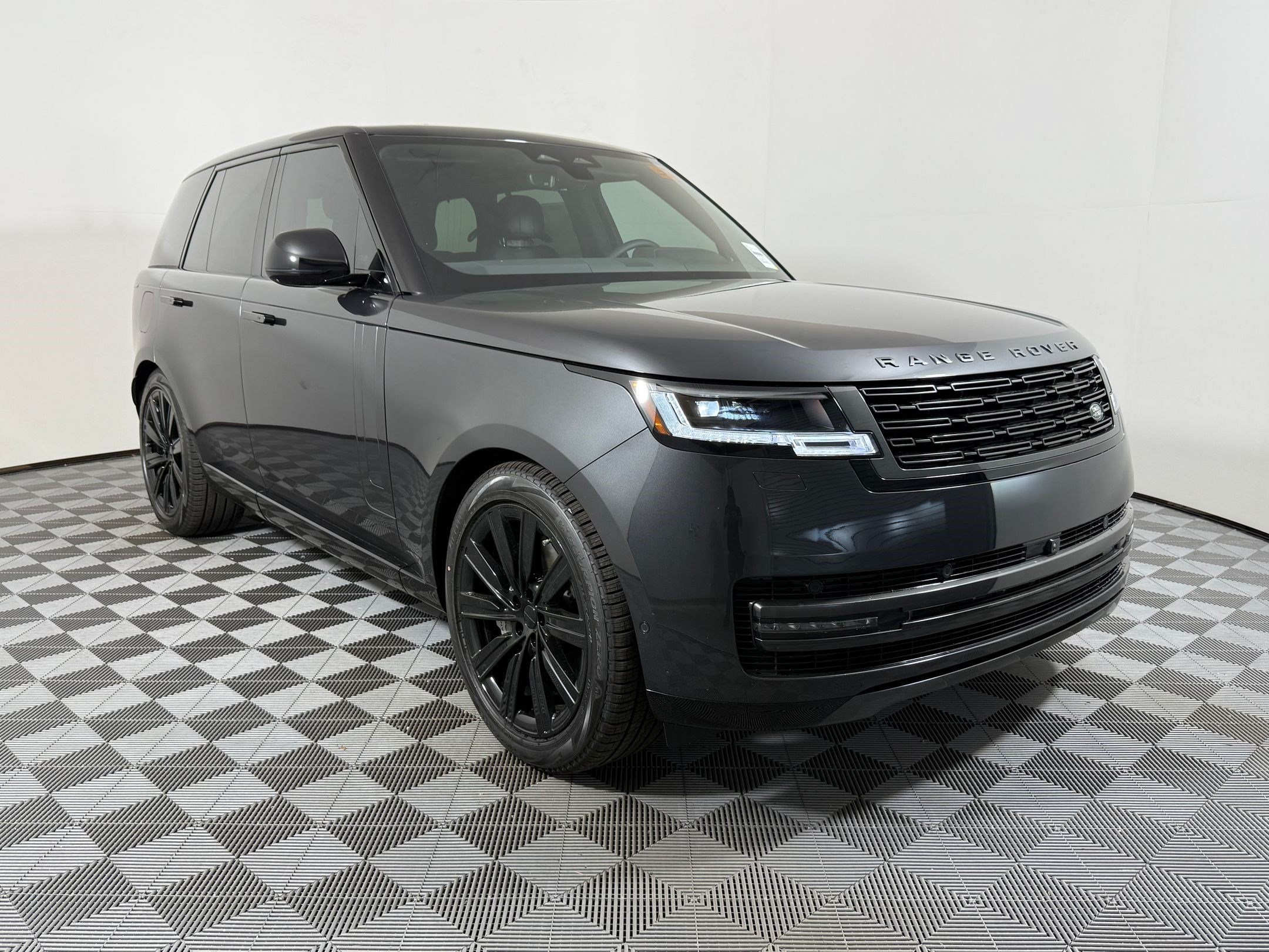 New 2026 Land Rover Range Rover SE AWD/4WD image 7