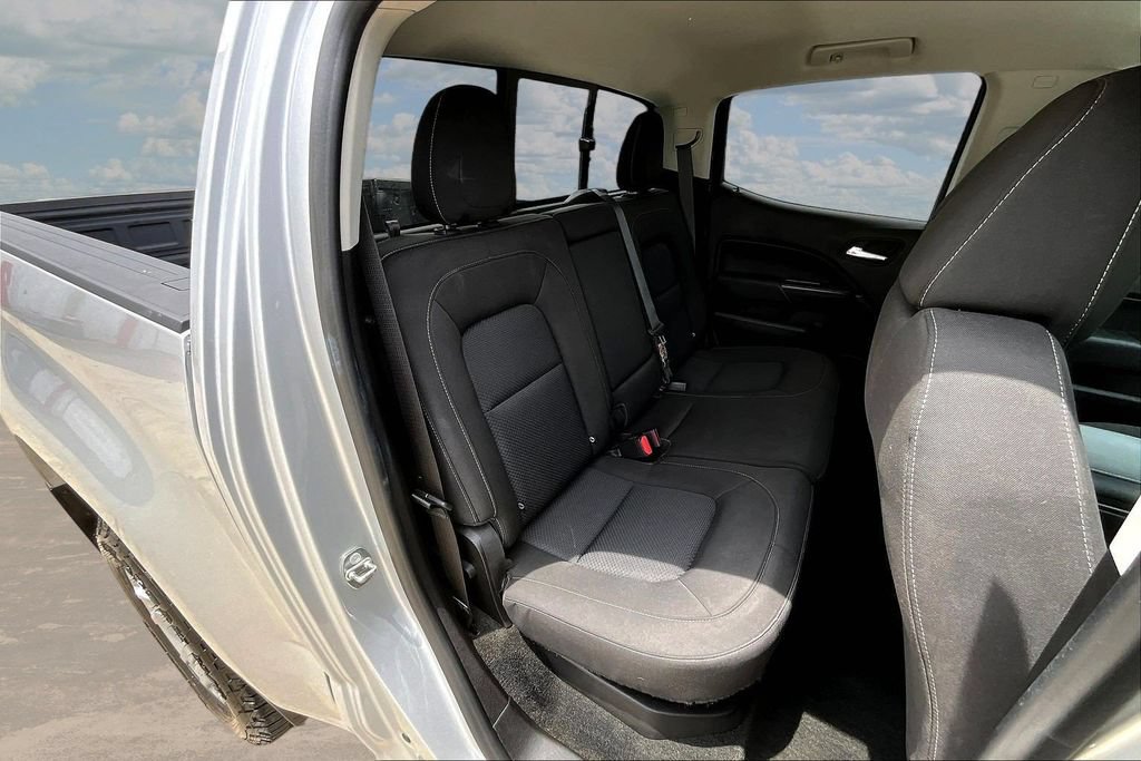 Used 2018 Chevrolet Colorado LT w/ LT Convenience Package RWD image 28