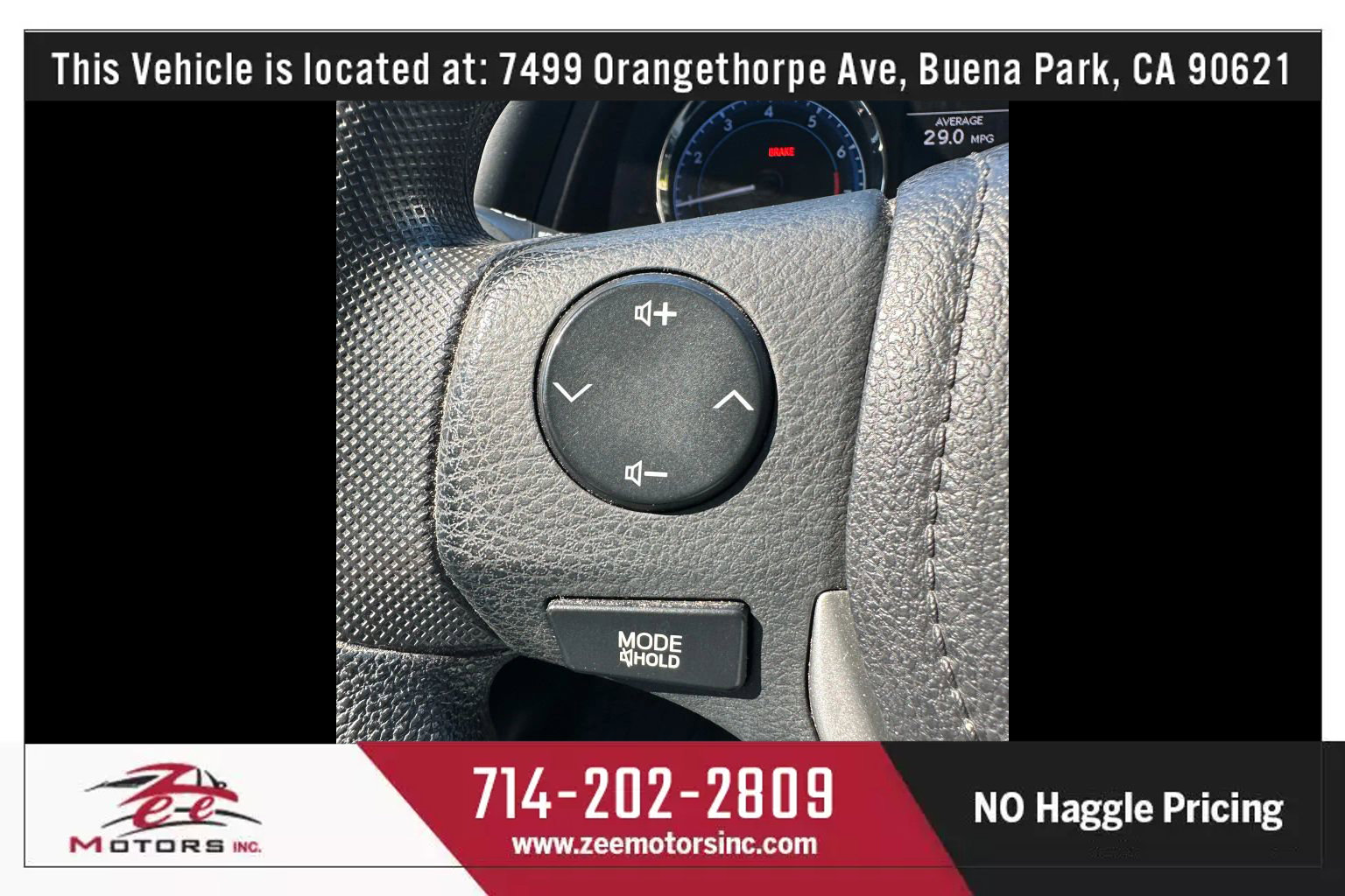 Used 2018 Toyota Corolla LE image 32