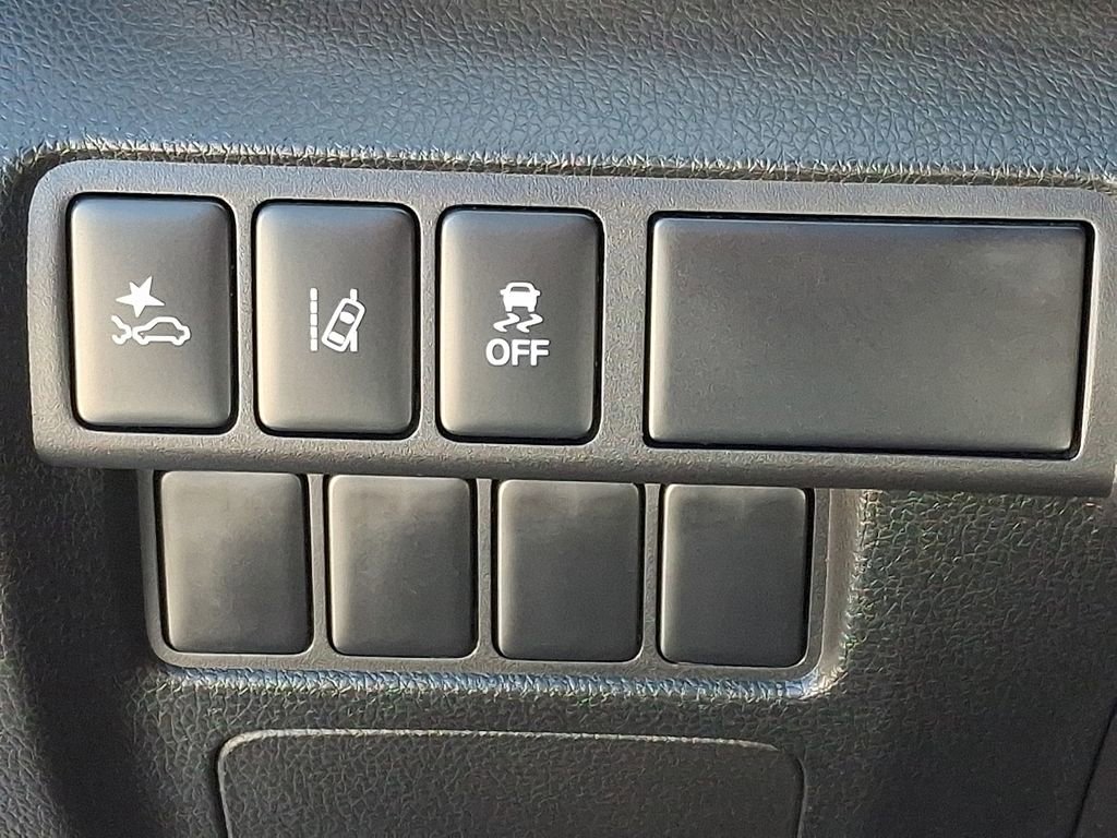 Used 2023 Mitsubishi Eclipse Cross ES image 25