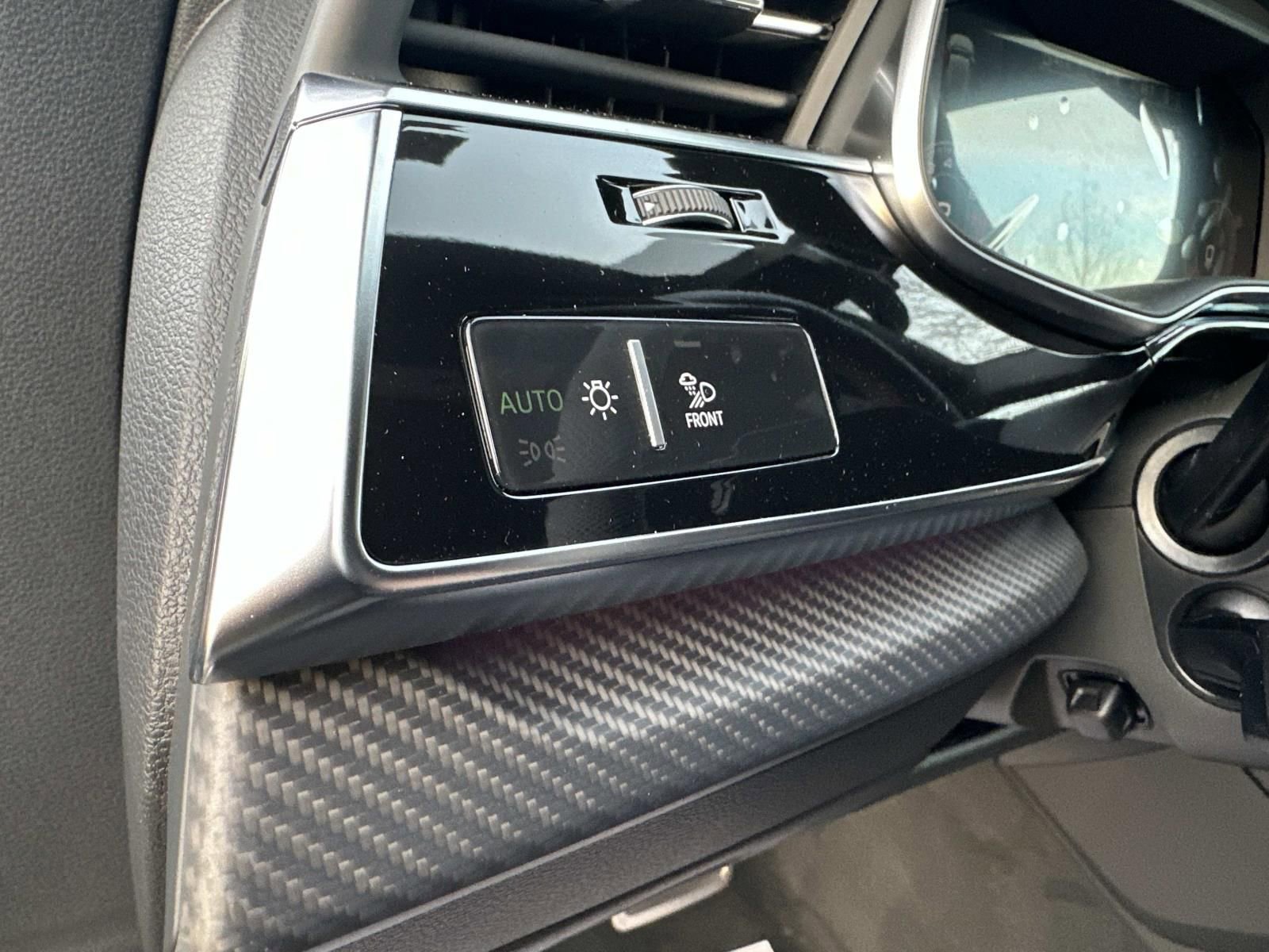 New 2026 Audi Q8 Prestige AWD/4WD image 15