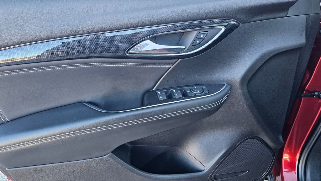 Used 2023 Buick Envision Preferred image 8