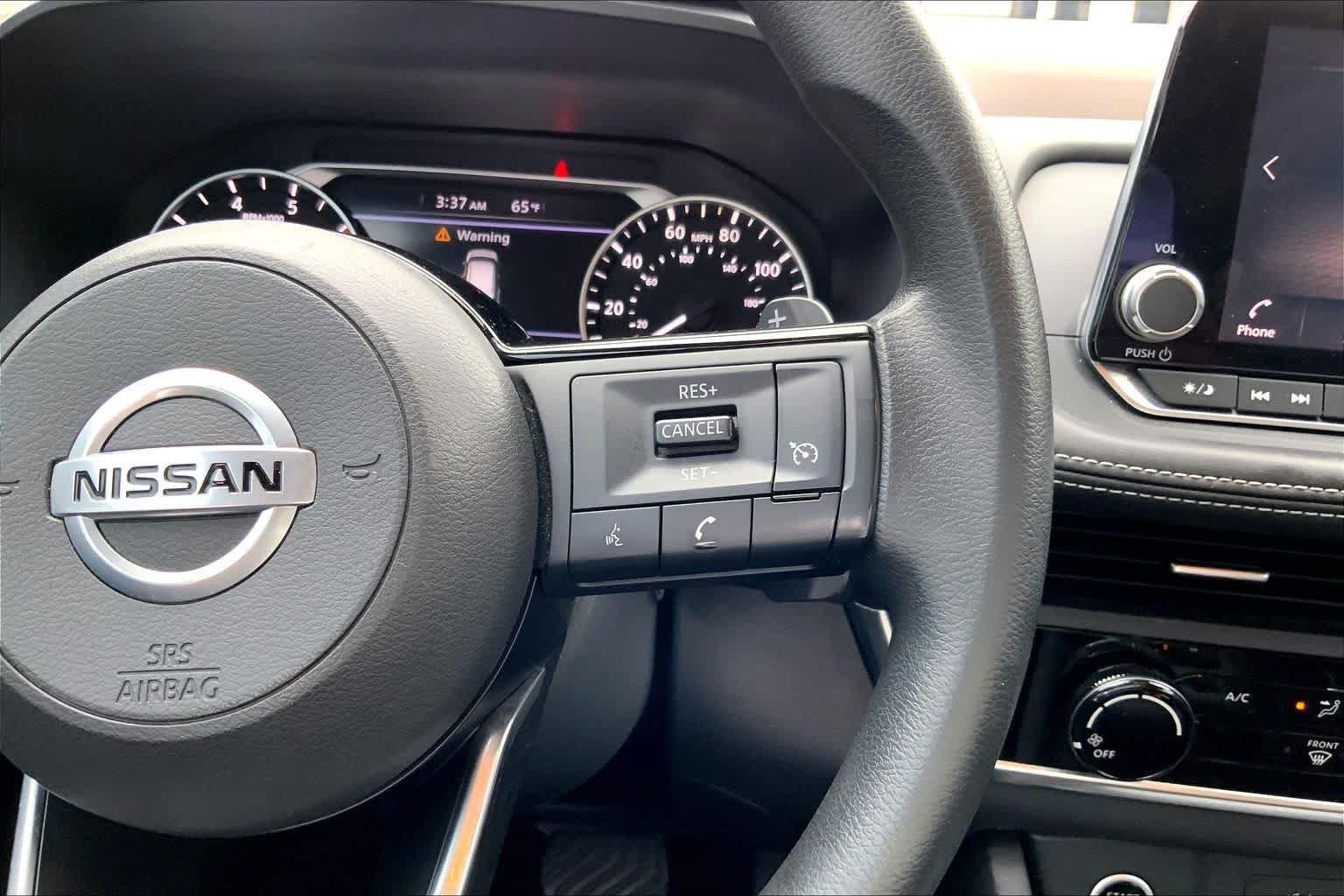 Used 2021 Nissan Rogue S AWD/4WD image 24