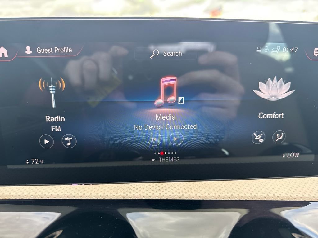 Used 2021 Mercedes-Benz CLA 250 image 21