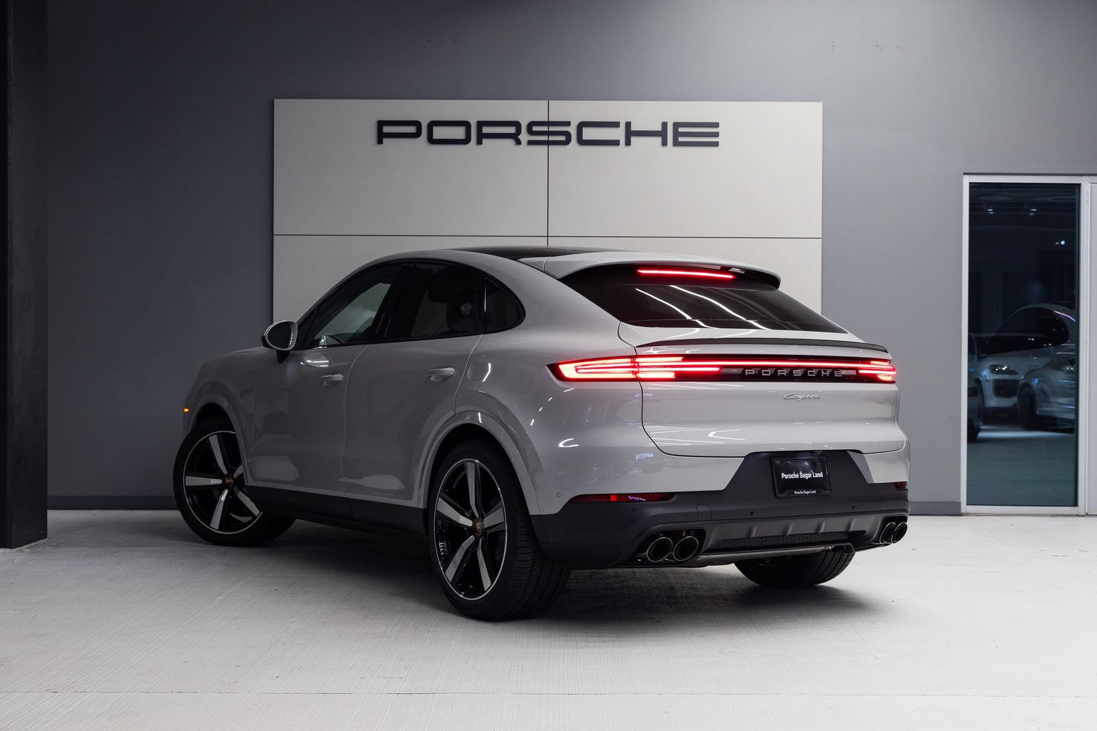 New 2026 Porsche Cayenne Coupe AWD/4WD image 3
