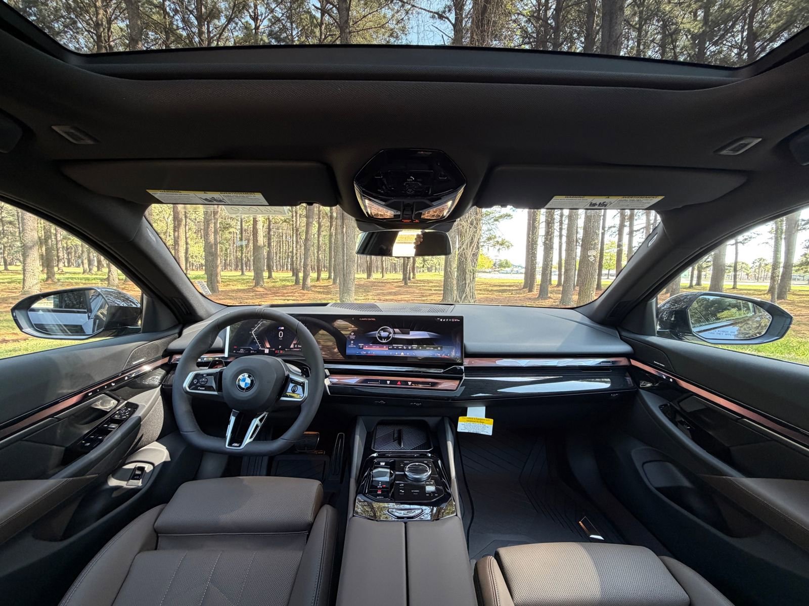 New 2026 BMW 530i w/ M Sport Package image 2