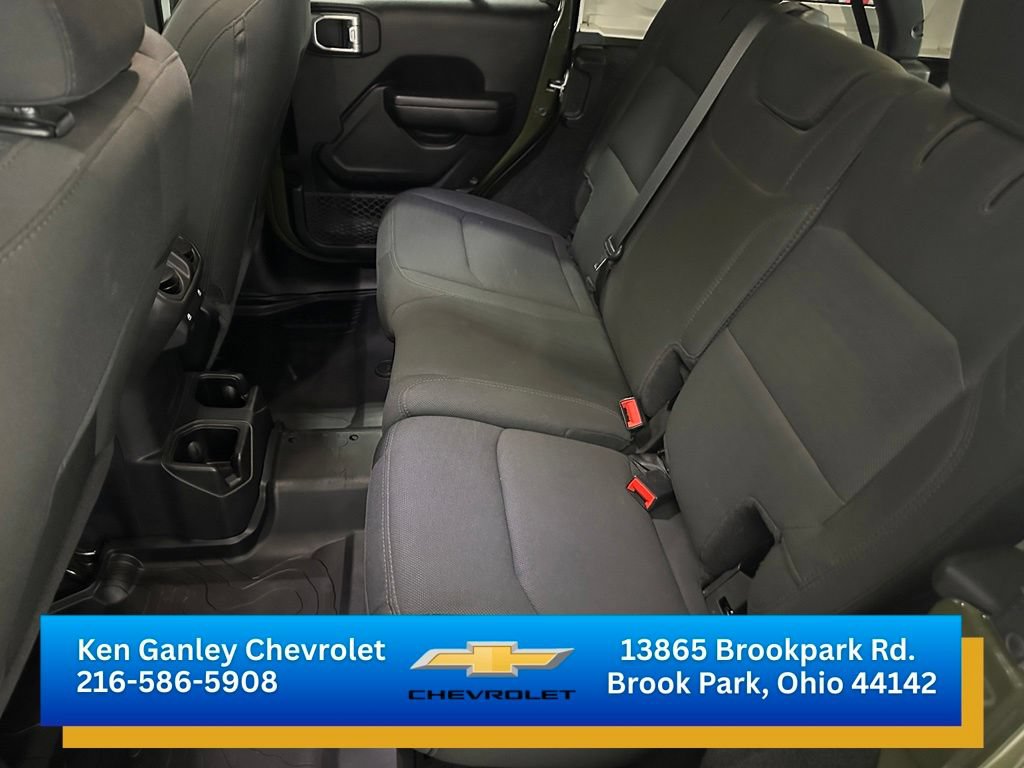 Used 2021 Jeep Wrangler Unlimited Sport AWD/4WD image 16