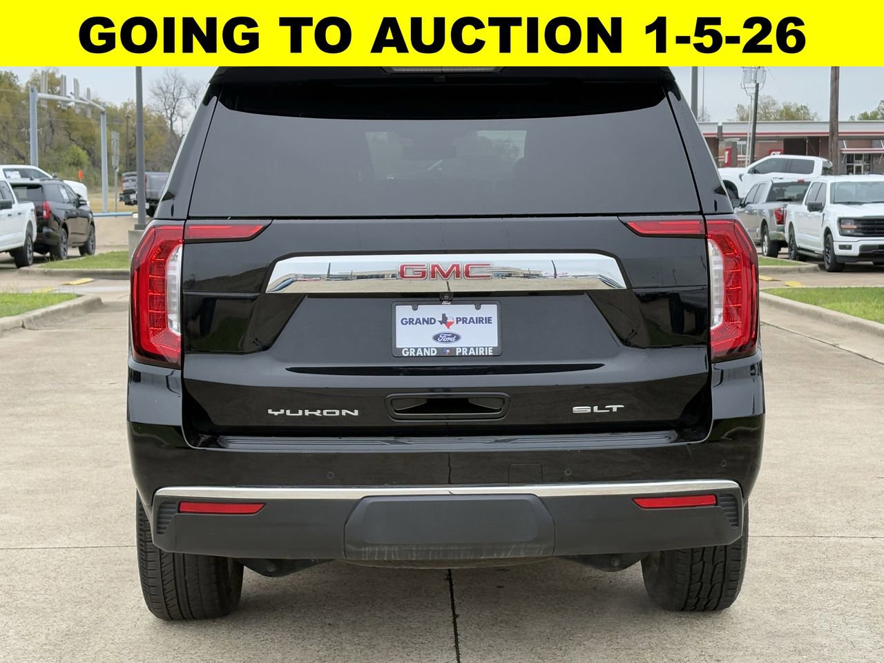 Used 2023 GMC Yukon SLT image 5
