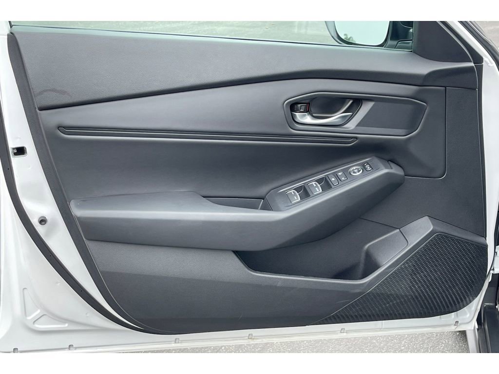 Certified 2025 Honda Accord SE image 11