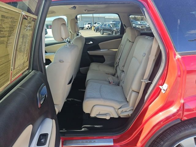 Used 2017 Dodge Journey SE w/ Flexible Seating Group image 14