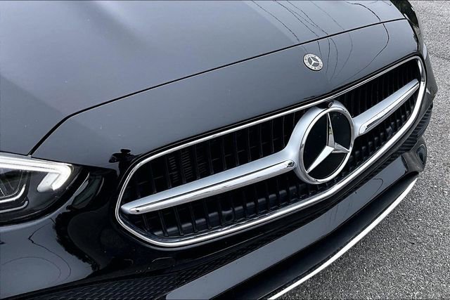 Used 2024 Mercedes-Benz C 300 Sedan image 34