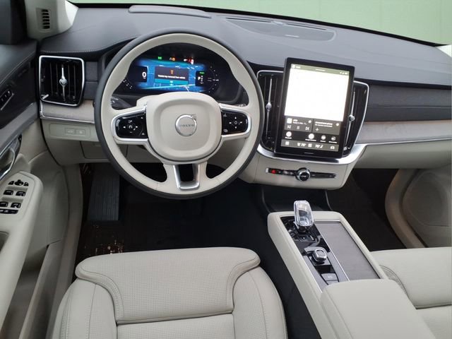 New 2026 Volvo XC90 T8 Ultra w/ Protection Package Premier image 11
