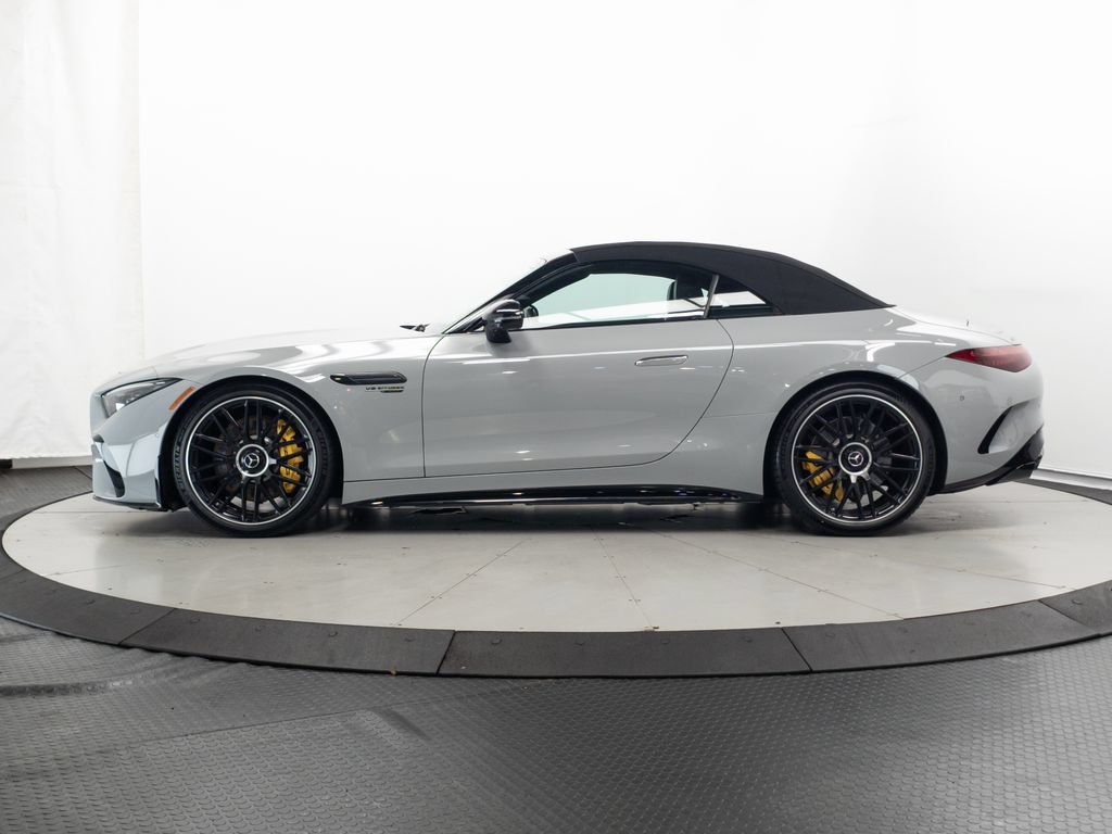 Certified 2022 Mercedes-Benz SL 63 AMG 4MATIC image 4
