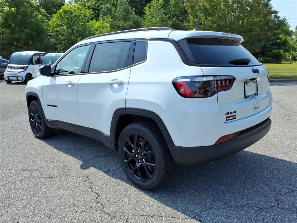 New 2026 Jeep Compass Latitude AWD/4WD image 6