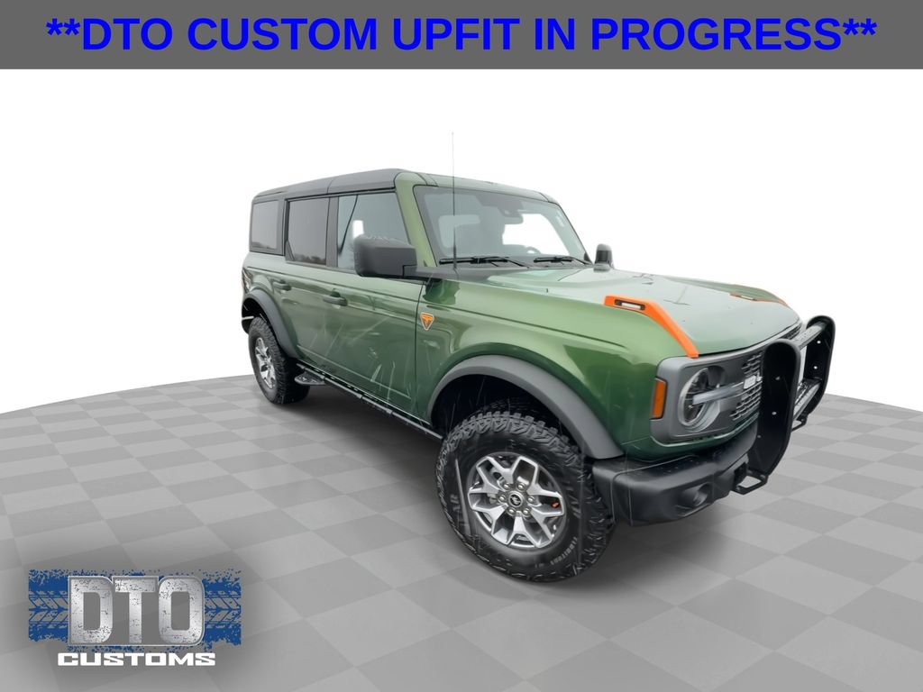 Used 2025 Ford Bronco Badlands AWD/4WD video 1