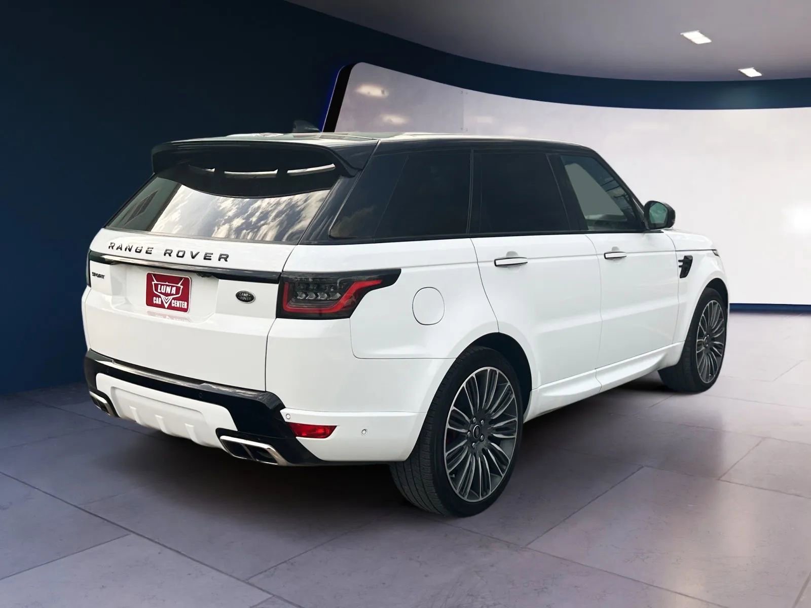 Used 2018 Land Rover Range Rover Sport HSE Dynamic AWD/4WD image 5