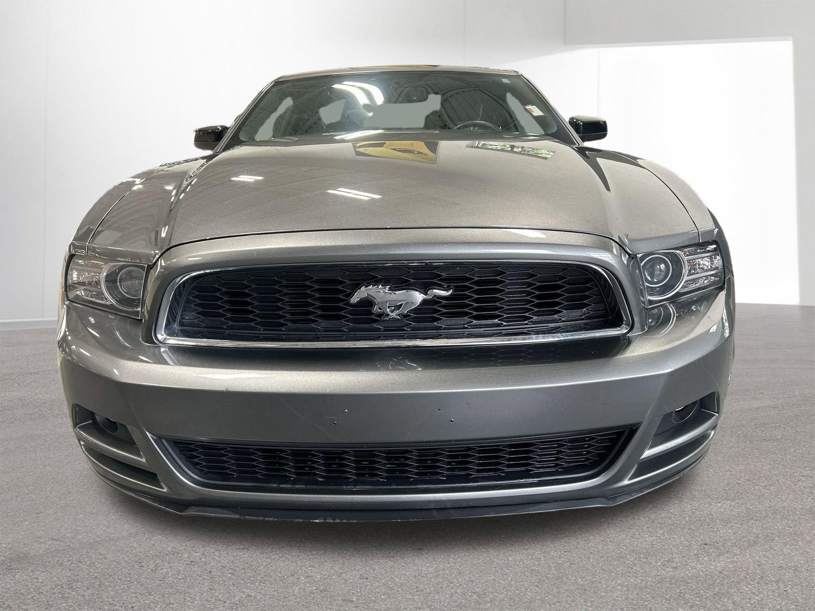 Used 2013 Ford Mustang Coupe w/ V6 Performance Pkg RWD image 30