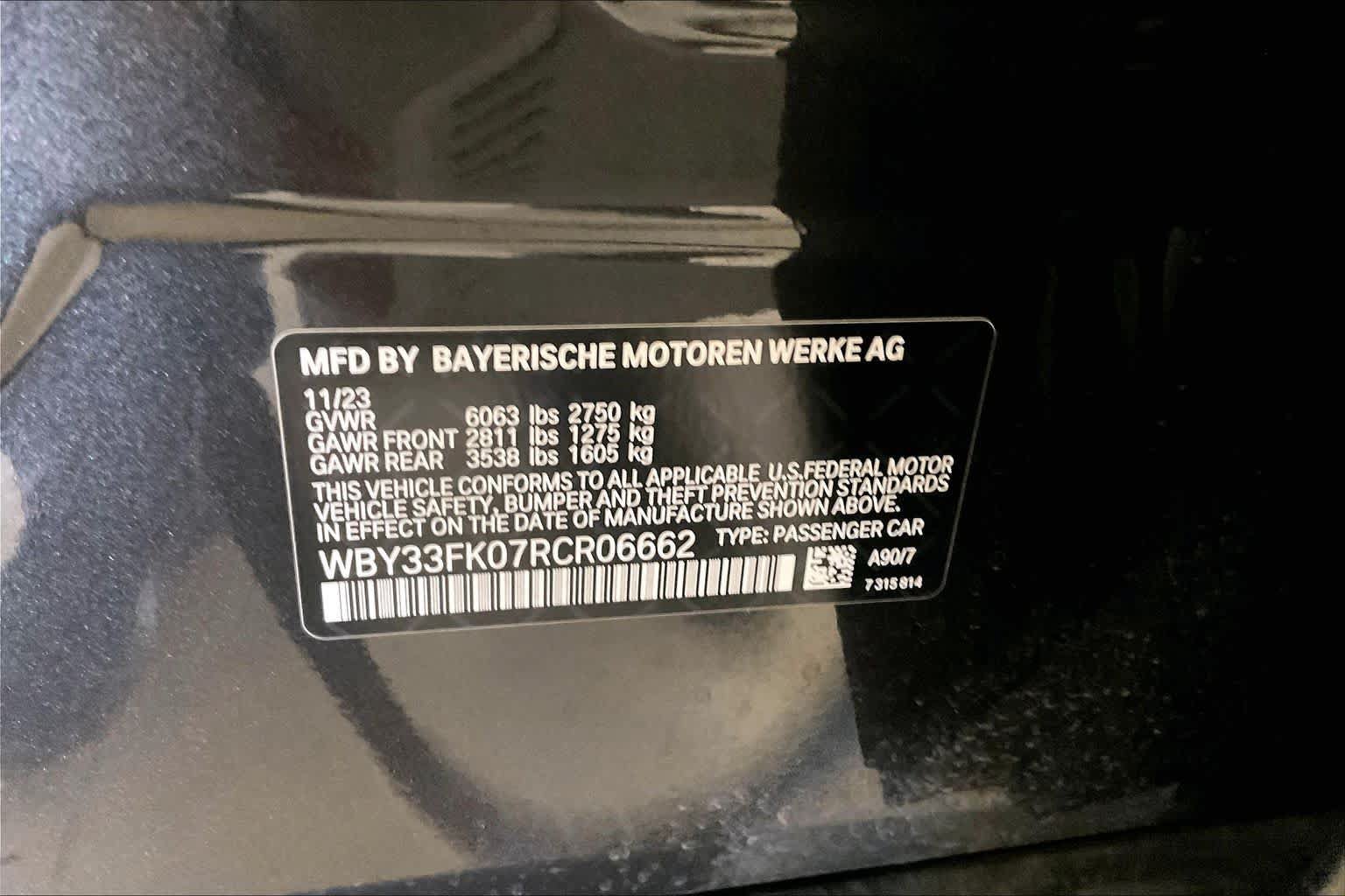 Used 2024 BMW i5 eDrive40i w/ M Sport Package RWD image 31
