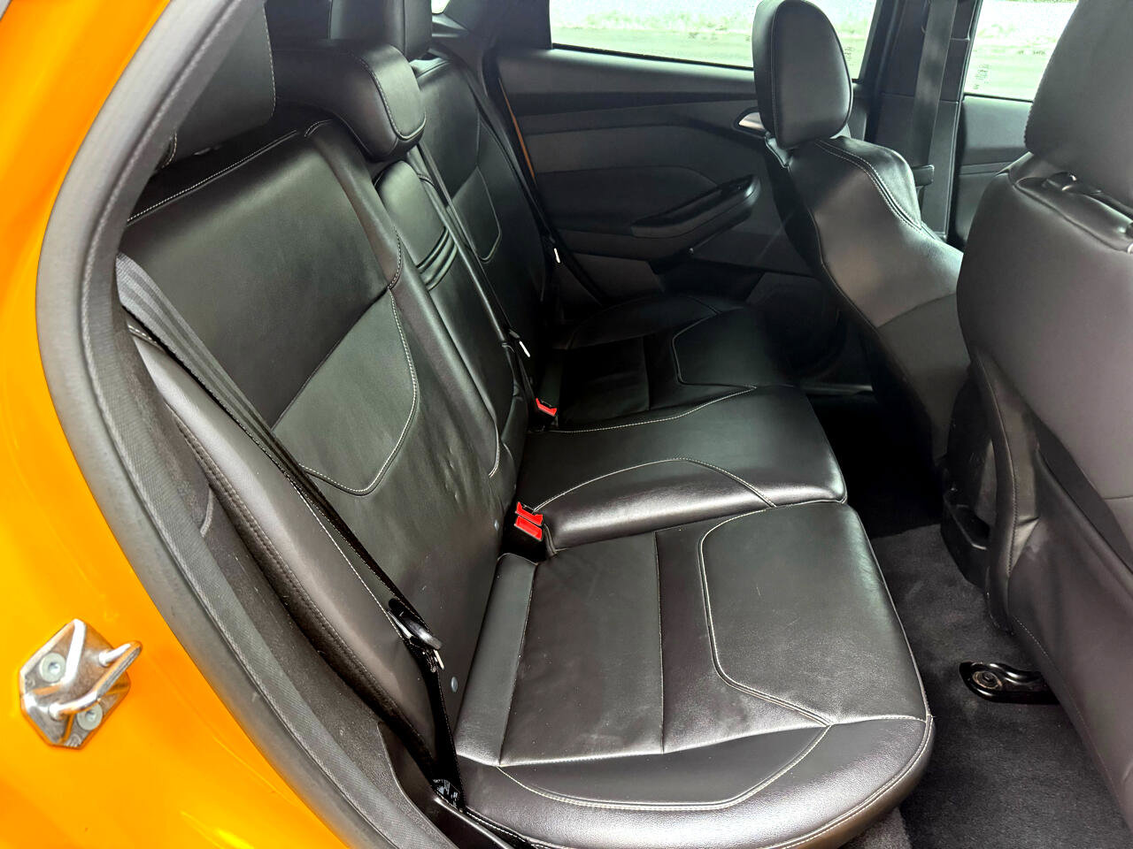 Used 2015 Ford Focus ST w/ Equipment Group 402A image 29