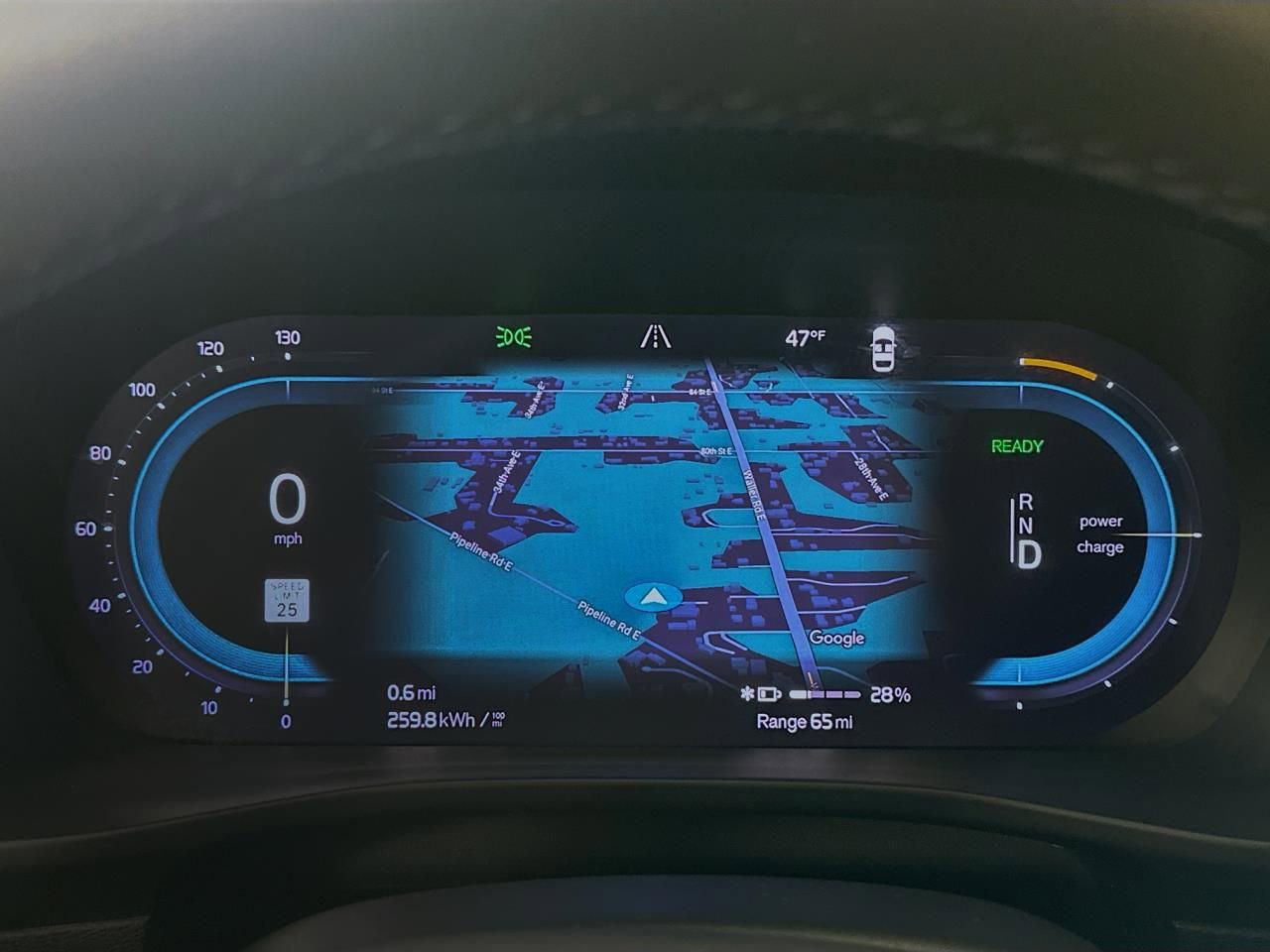 Used 2023 Volvo C40 P8 Recharge Ultimate image 39