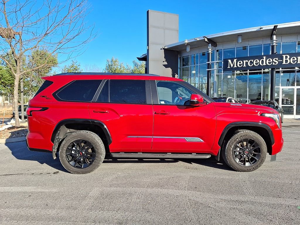 Used 2025 Toyota Sequoia Platinum image 11