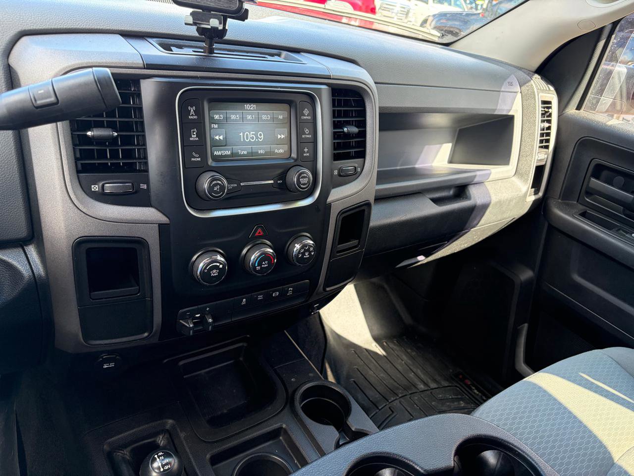 Used 2016 RAM 2500 Tradesman w/ Chrome Appearance Group image 36