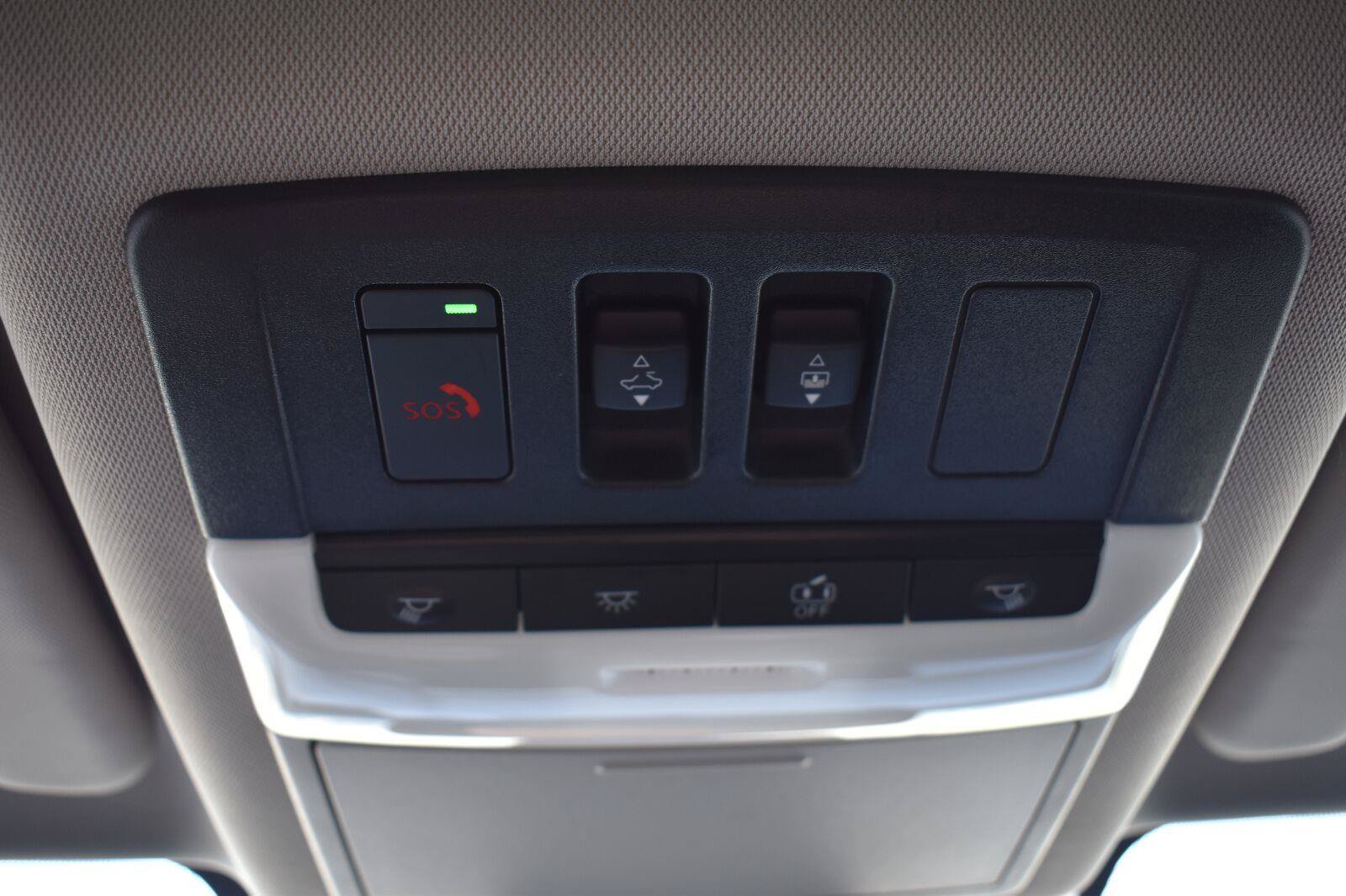 Used 2025 Nissan Rogue Platinum w/ Platinum Premium Package FWD image 46