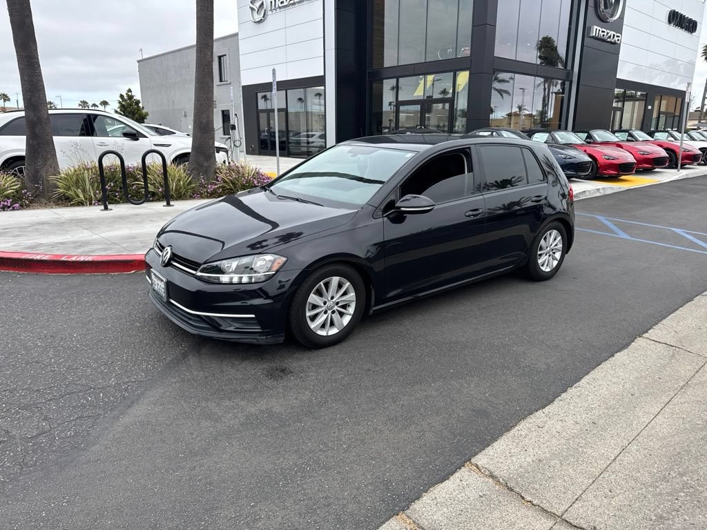 Used 2019 Volkswagen Golf 4-Door FWD image 6