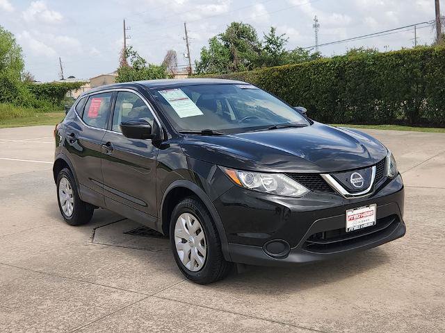 Certified 2019 Nissan Rogue Sport S AWD/4WD image 3